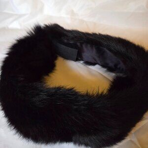 Soft like fur black collar/scarf